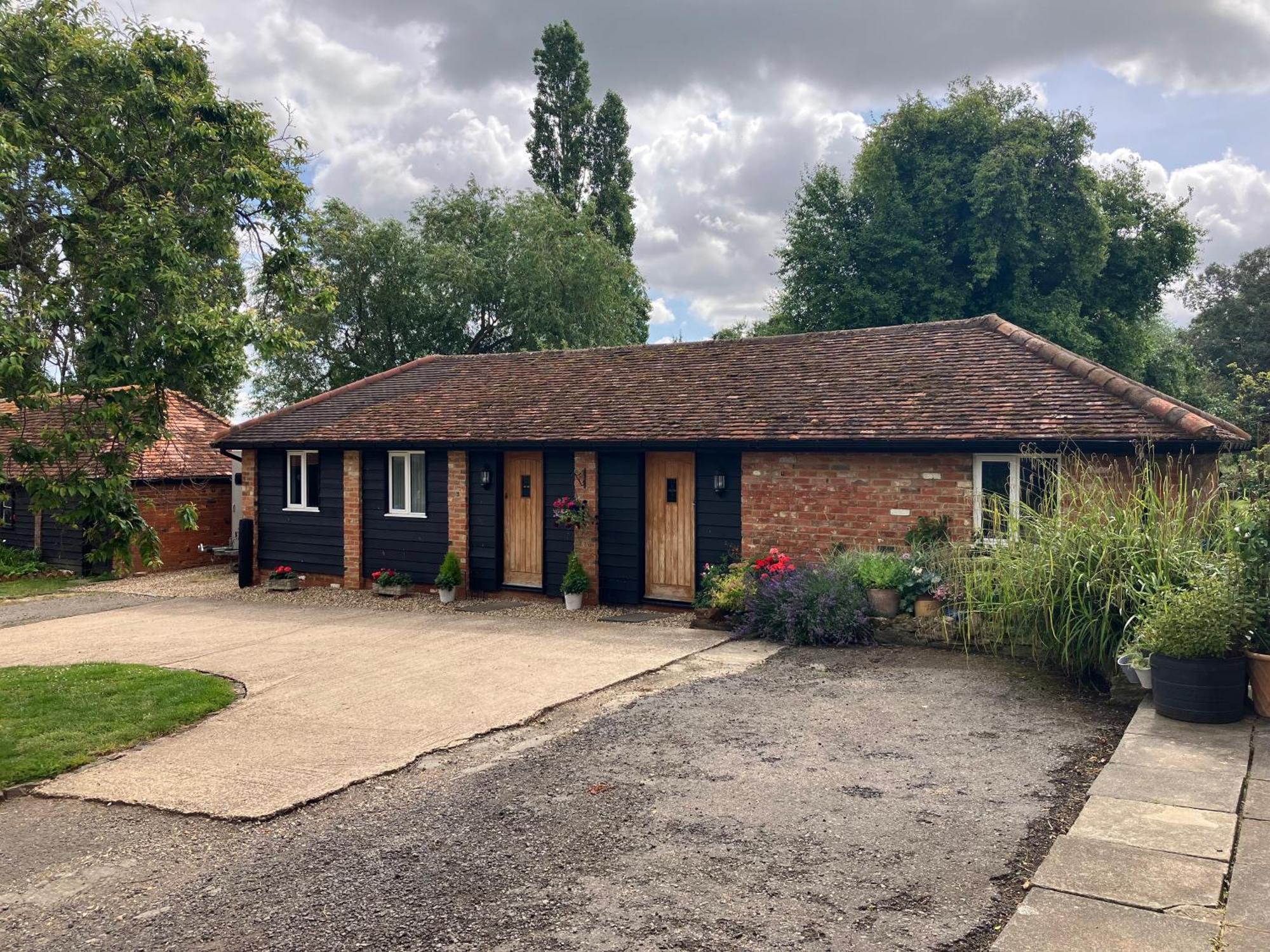 Upper Wood End Farm Holiday Cottages Marston Moreteyne Buitenkant foto